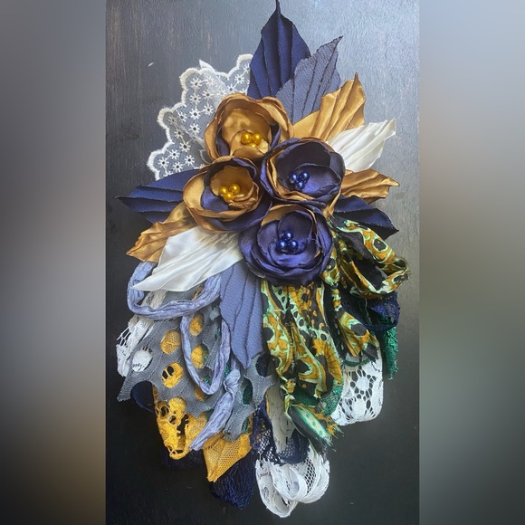 Just some flowers I’ve made🥰 - Picture 12 of 14